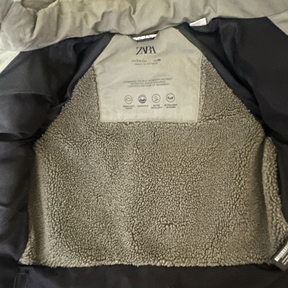 Toddler Zara Black and Grayish Greenish Puffer Jacket - Picture 2 of 5